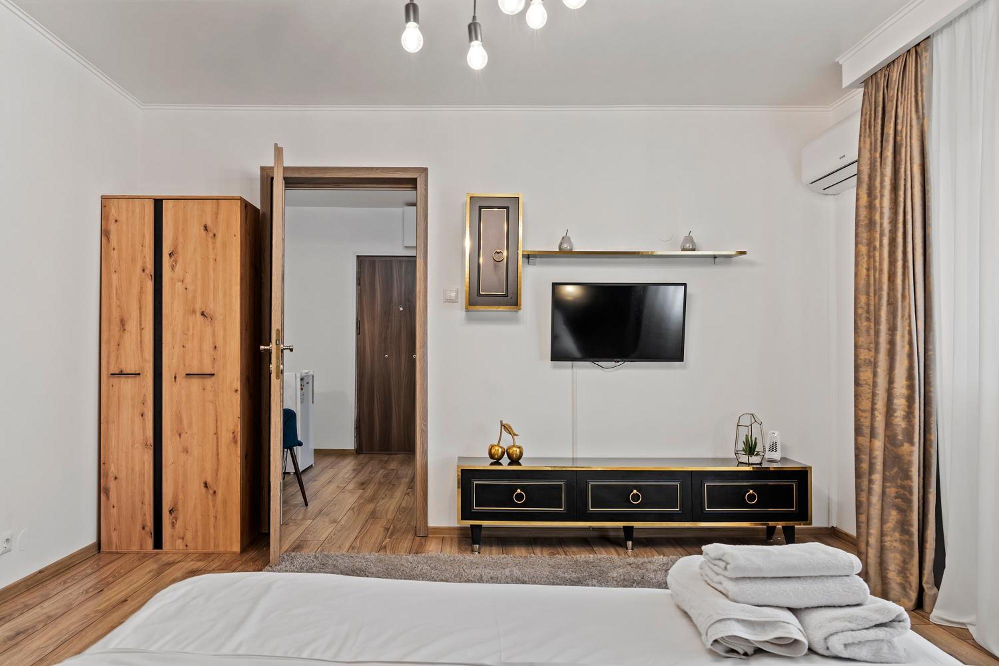 Garsoniera De Lux Si Eleganta Drumul Taberei Bukarest Eksteriør billede